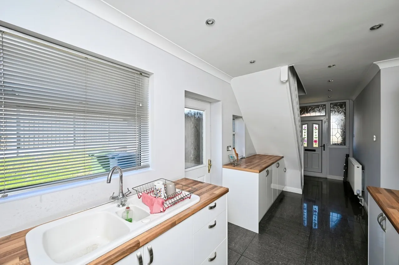 Hermitage Avenue, Mansfield, Nottinghamshire, NG18, photo 10