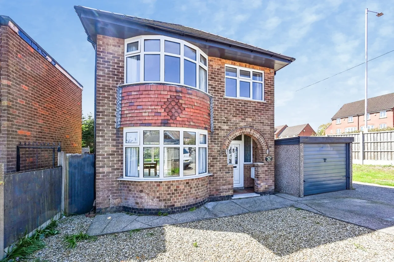 3 bed house for sale — Hermitage Avenue, Mansfield, Nottinghamshire, NG18