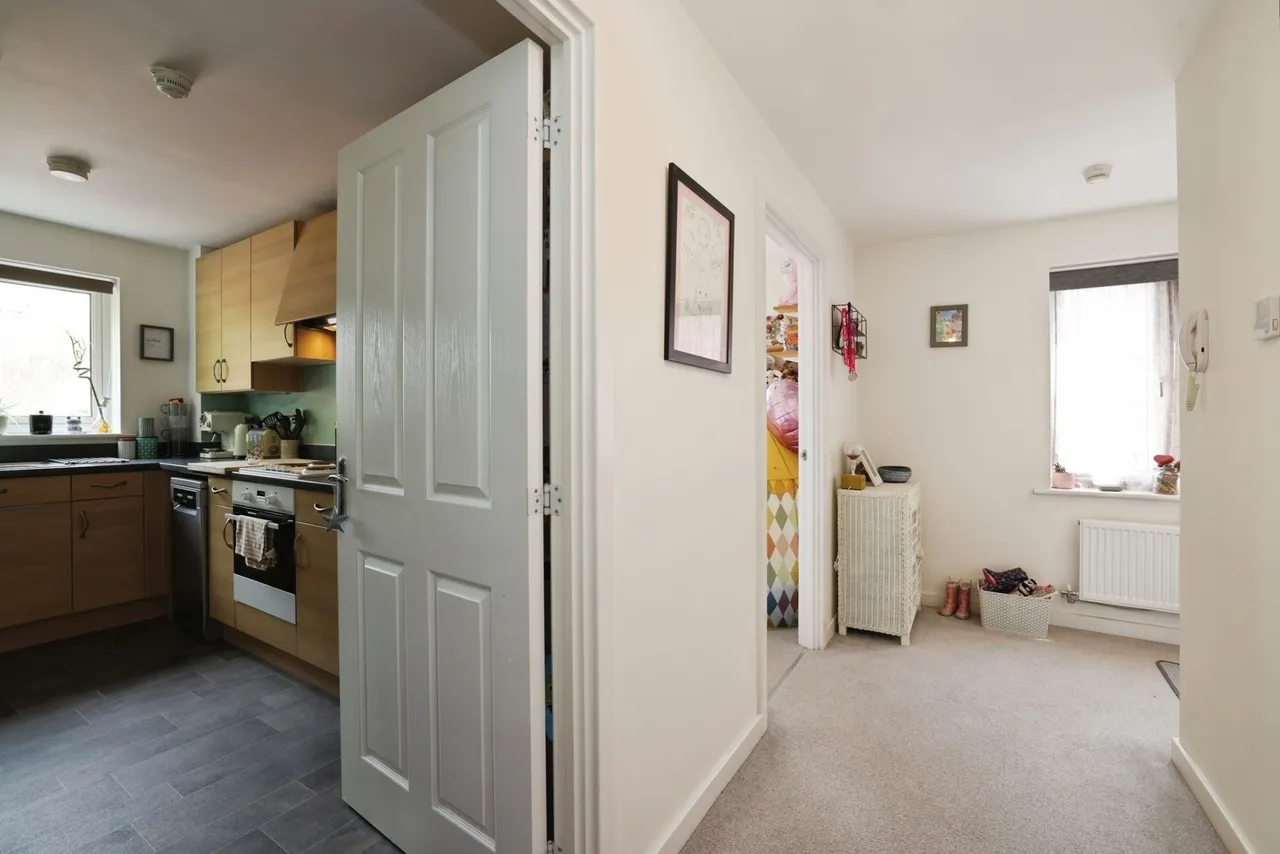 Brodie Rise, Salisbury, SP2, photo 5