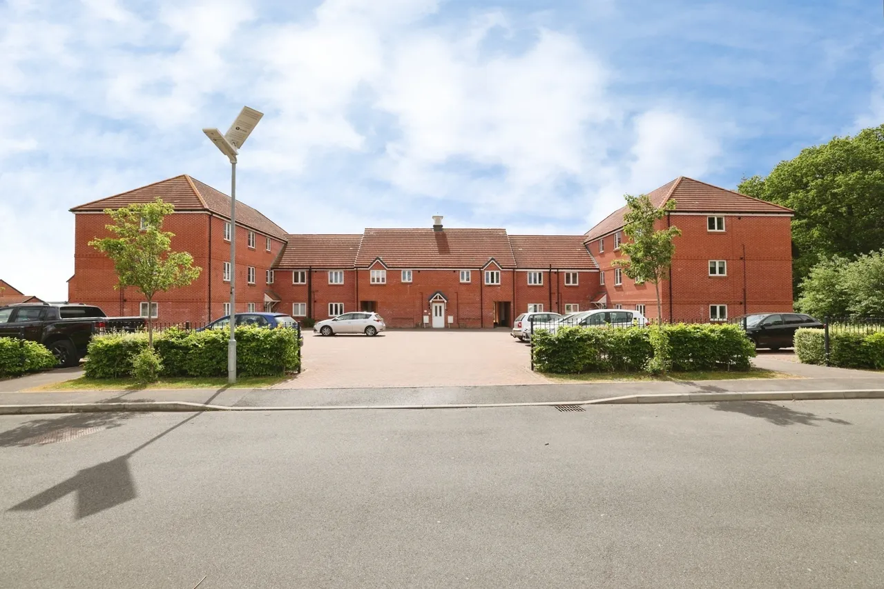 Brodie Rise, Salisbury, SP2, photo 16