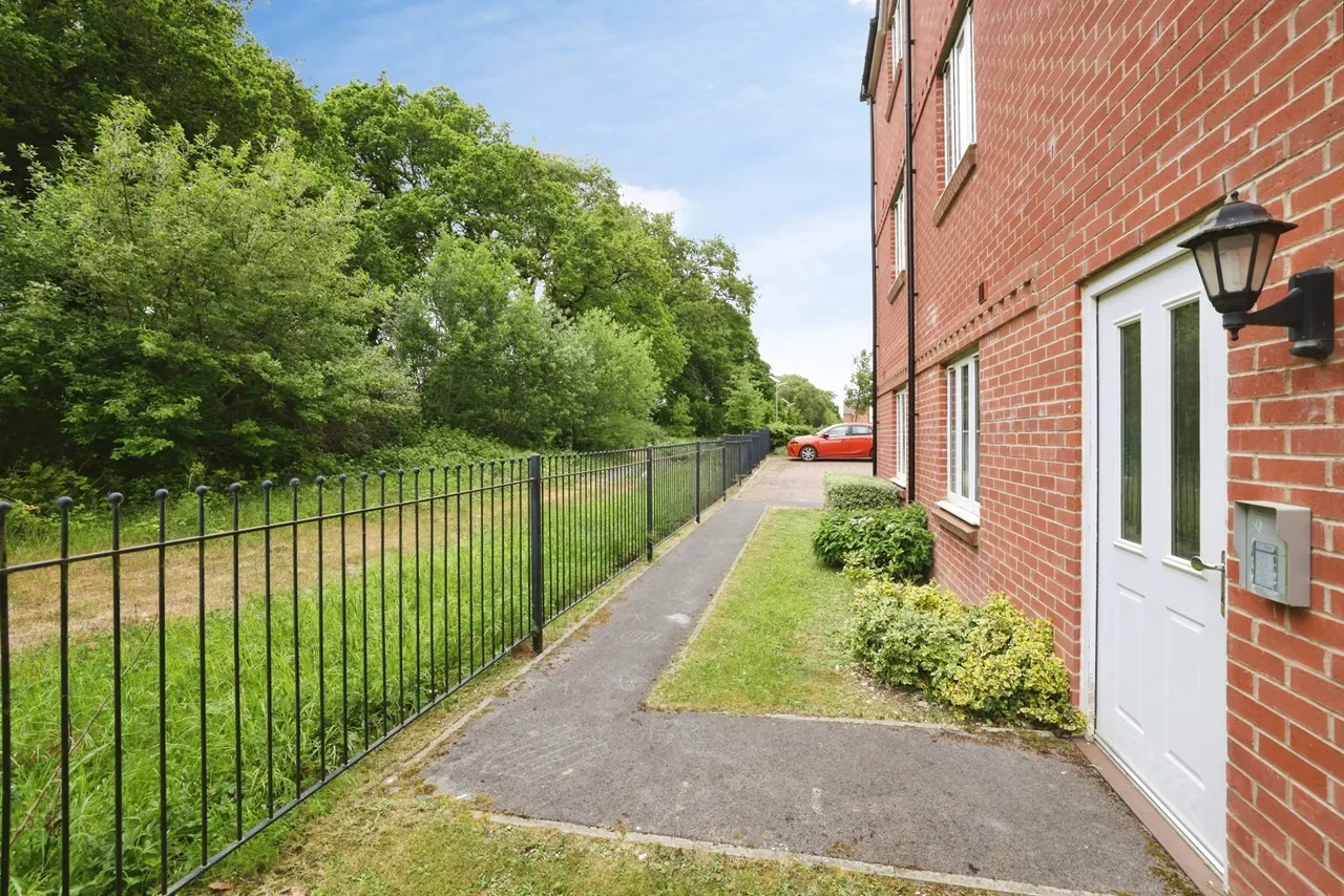 Brodie Rise, Salisbury, SP2, photo 14