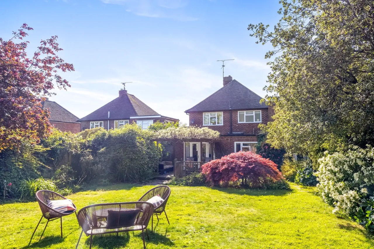 Corunna Drive, Horsham, RH13, photo 24