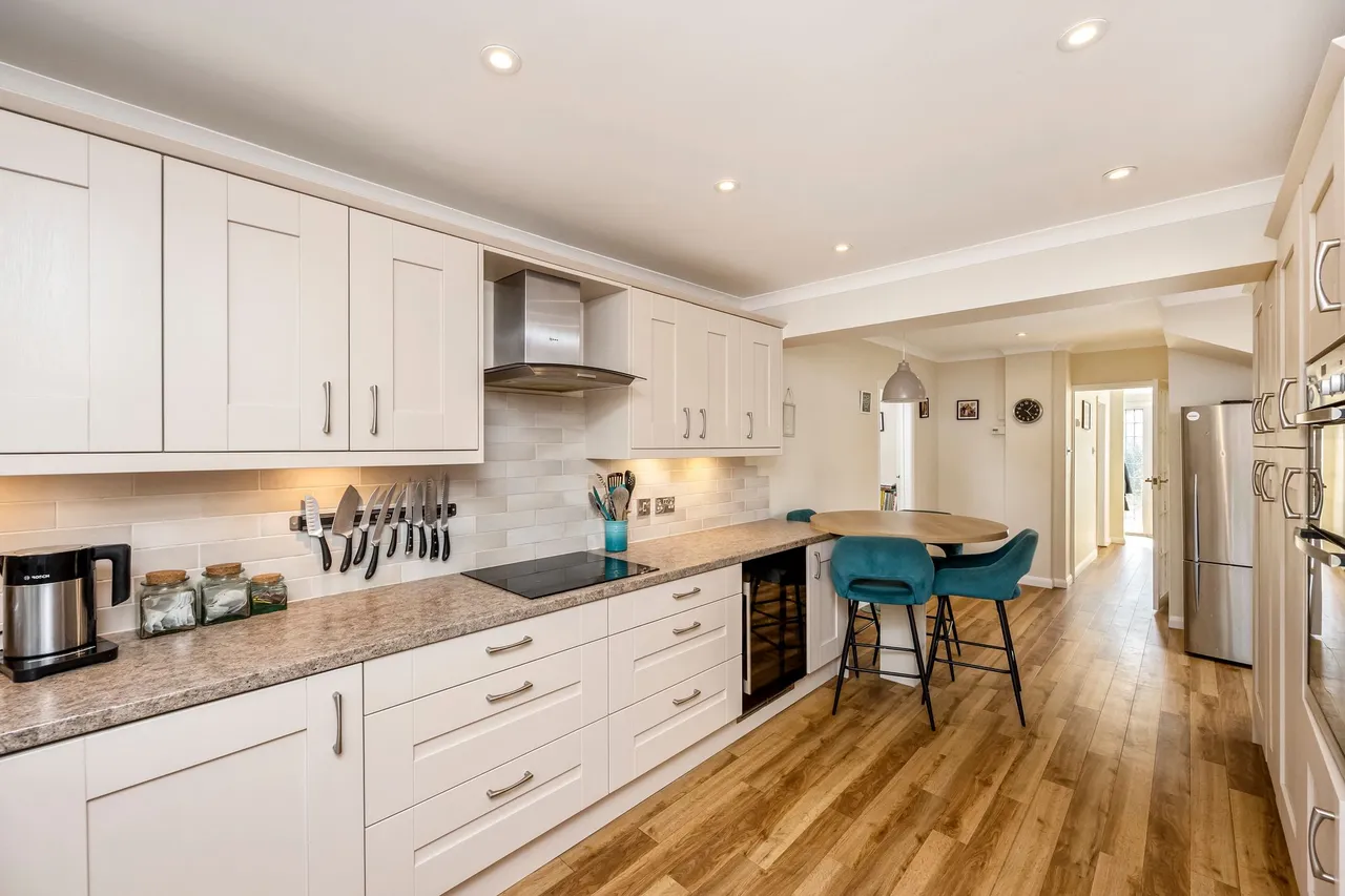 Corunna Drive, Horsham, RH13, photo 7