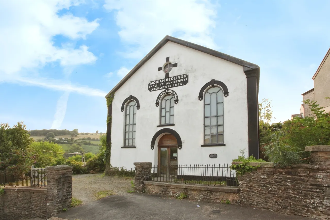 High Street, Bedlinog, CF46, photo 19