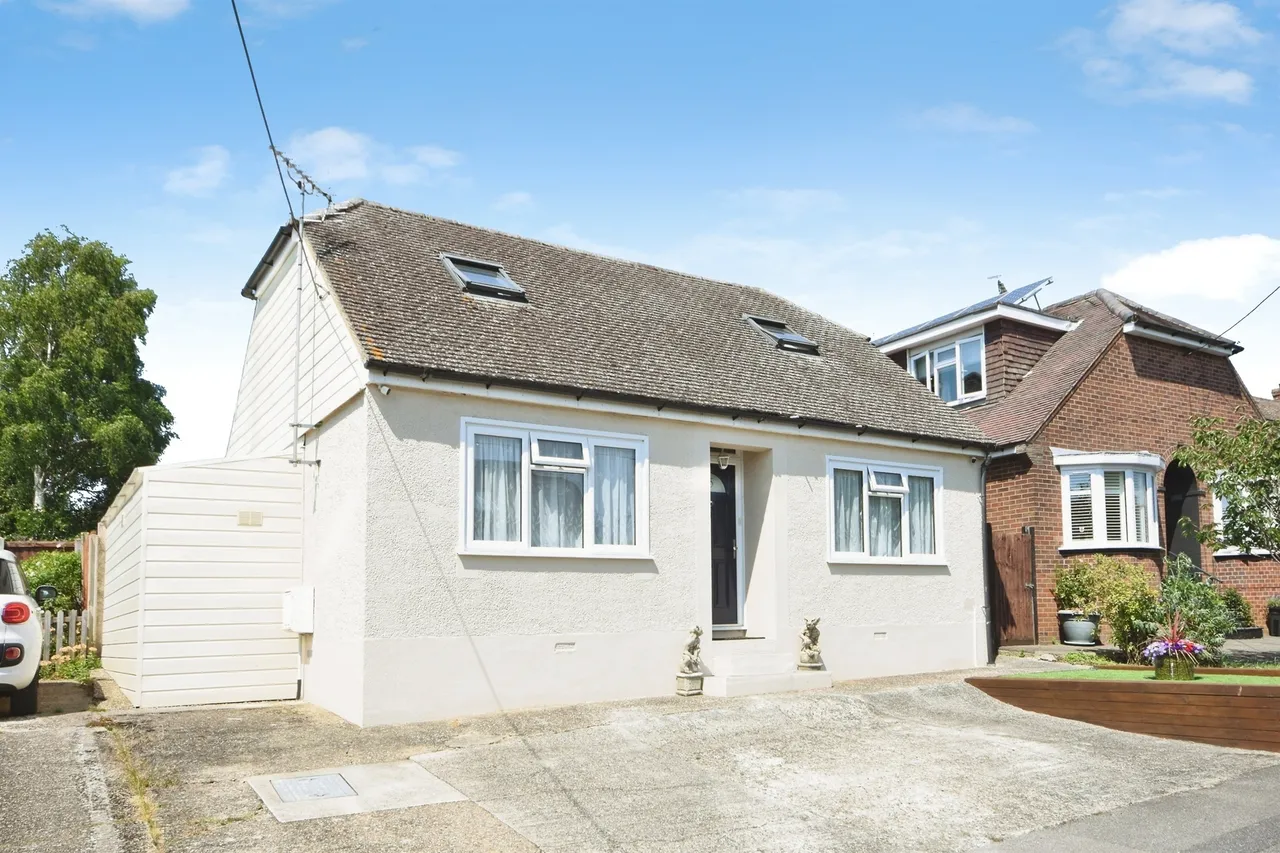 3 bed house for sale — Vauxhall Drive, BRAINTREE