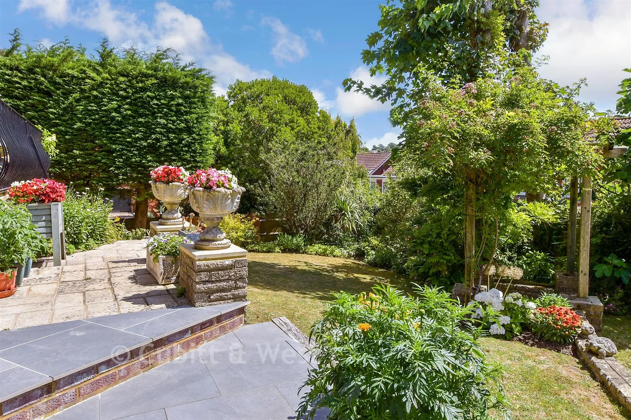 Treetops Close, Woodingdean, BN2, photo 21