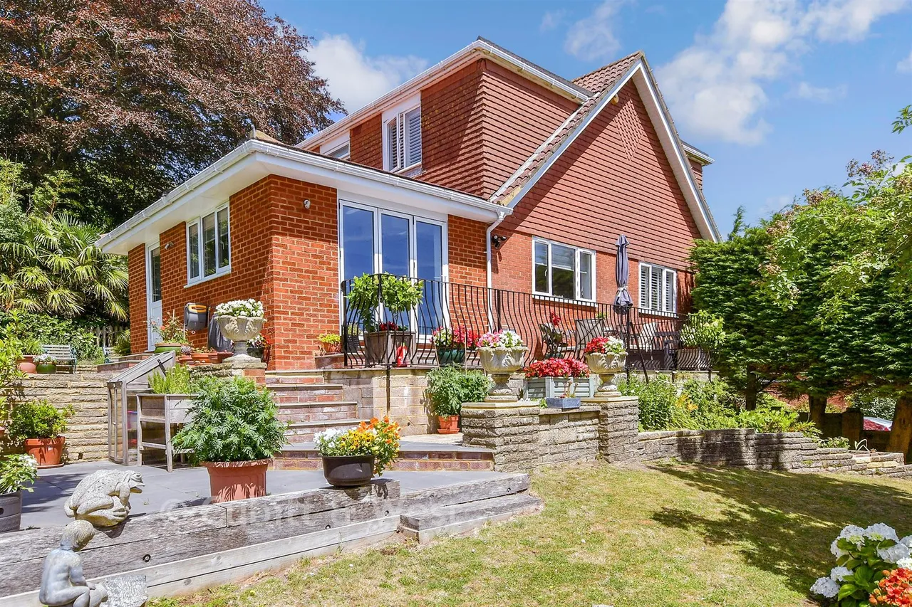 Treetops Close, Woodingdean, BN2, photo 2