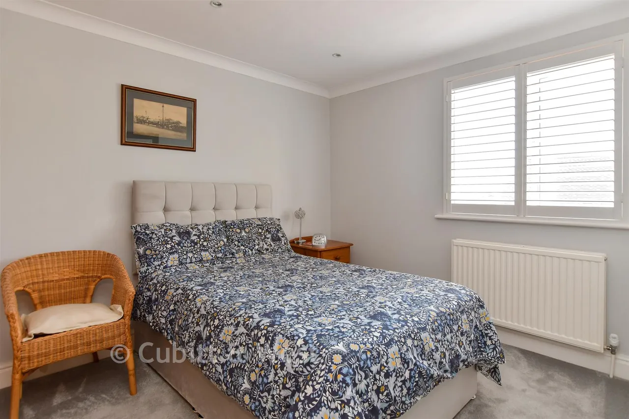 Treetops Close, Woodingdean, BN2, photo 16