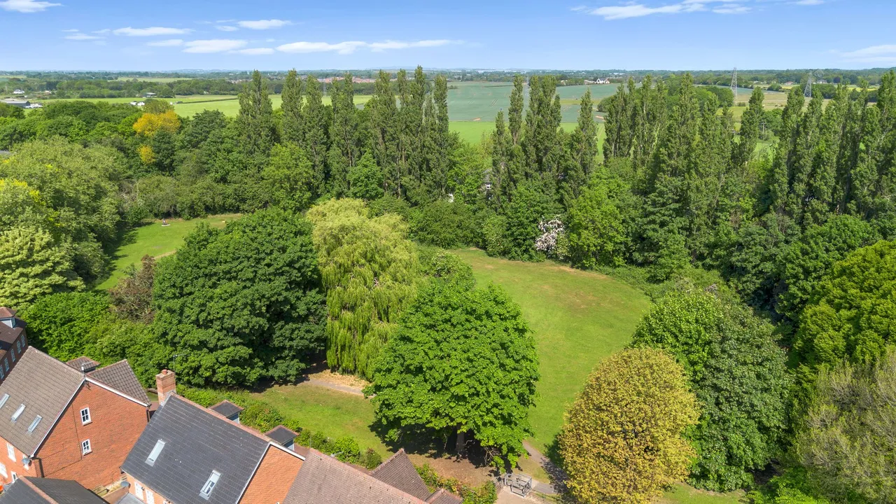 Browning Drive, Winwick, Warrington, Warrington, WA2 8XL, photo 28