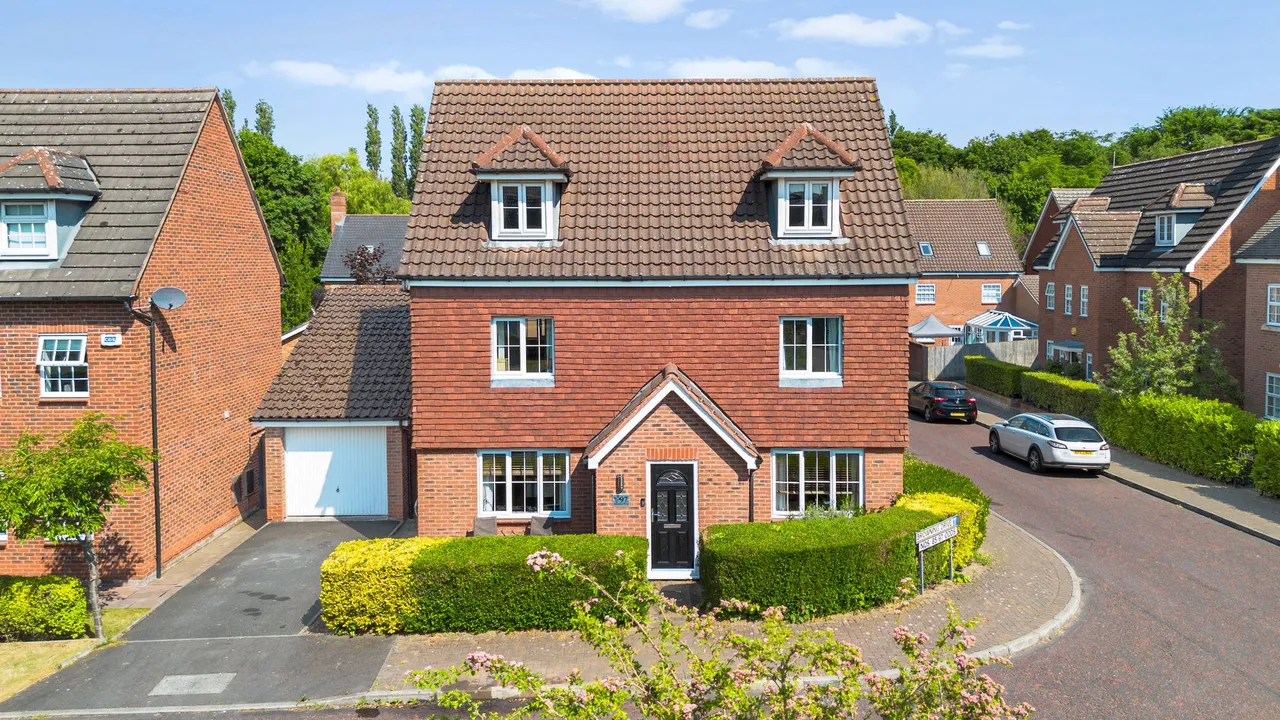 Browning Drive, Winwick, Warrington, Warrington, WA2 8XL, photo 29