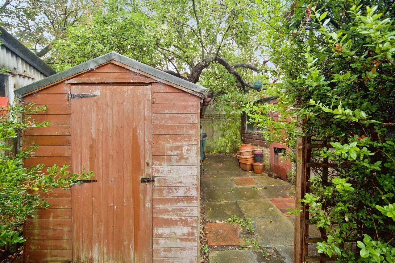 Rancliffe Road, London, E6, photo 14