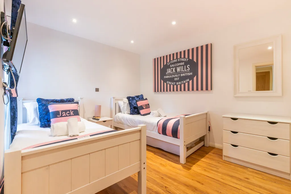 The Meadows, Kirkby Lonsdale, LA6, photo 10