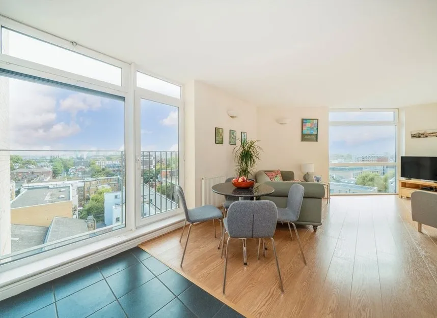 1 bed house for sale, Martello Street, London Fields, E8