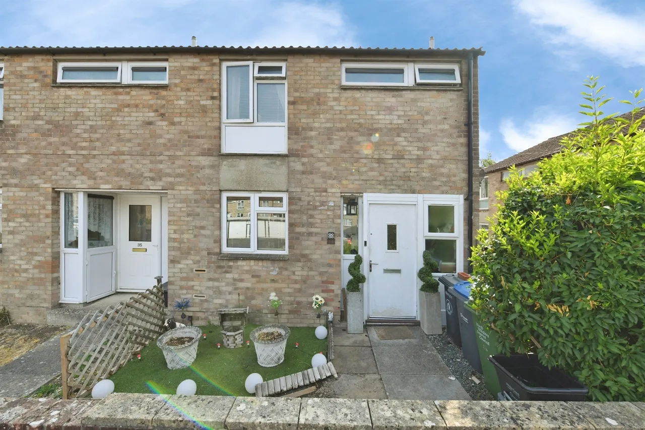 3 bed house for sale — Ogilvie Square, Calne