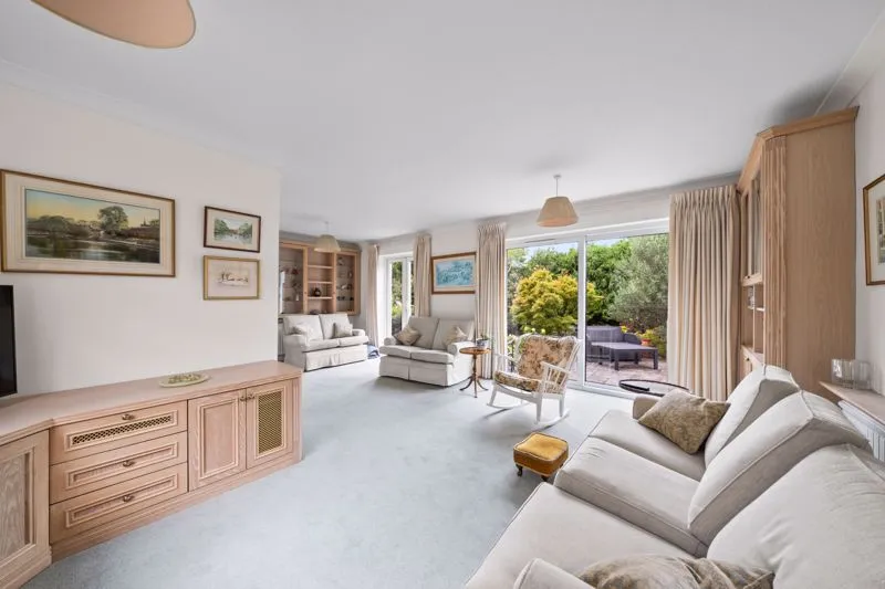 Chalgrove Road, Sutton SM2 5JT, photo 2