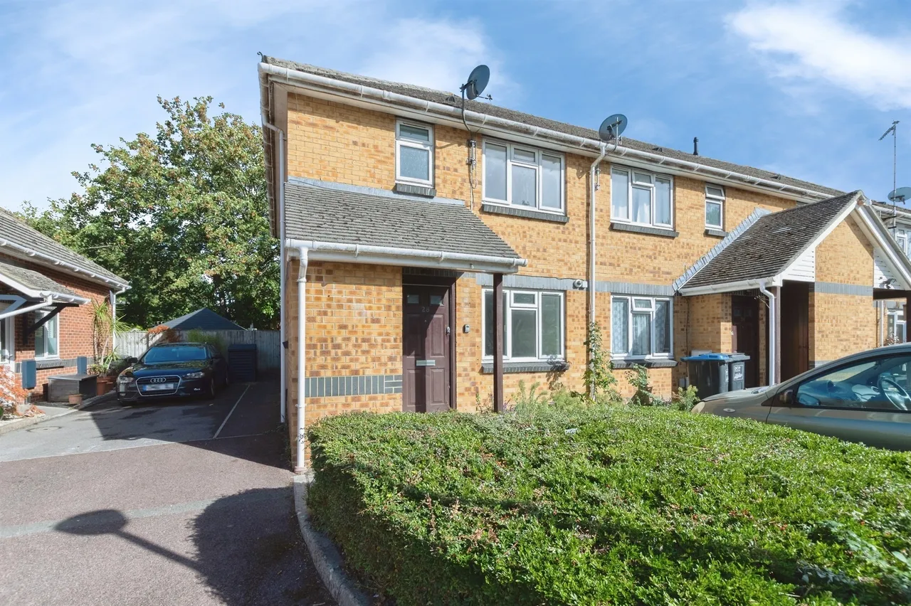 3 bed house for sale, Mandale Road, Bournemouth, BH11