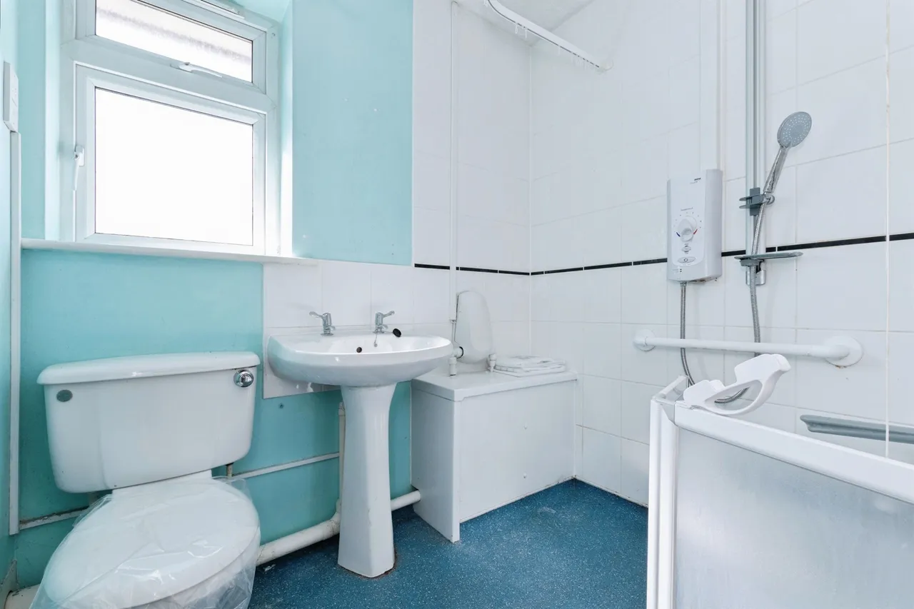 Mandale Road, Bournemouth, BH11, photo 11