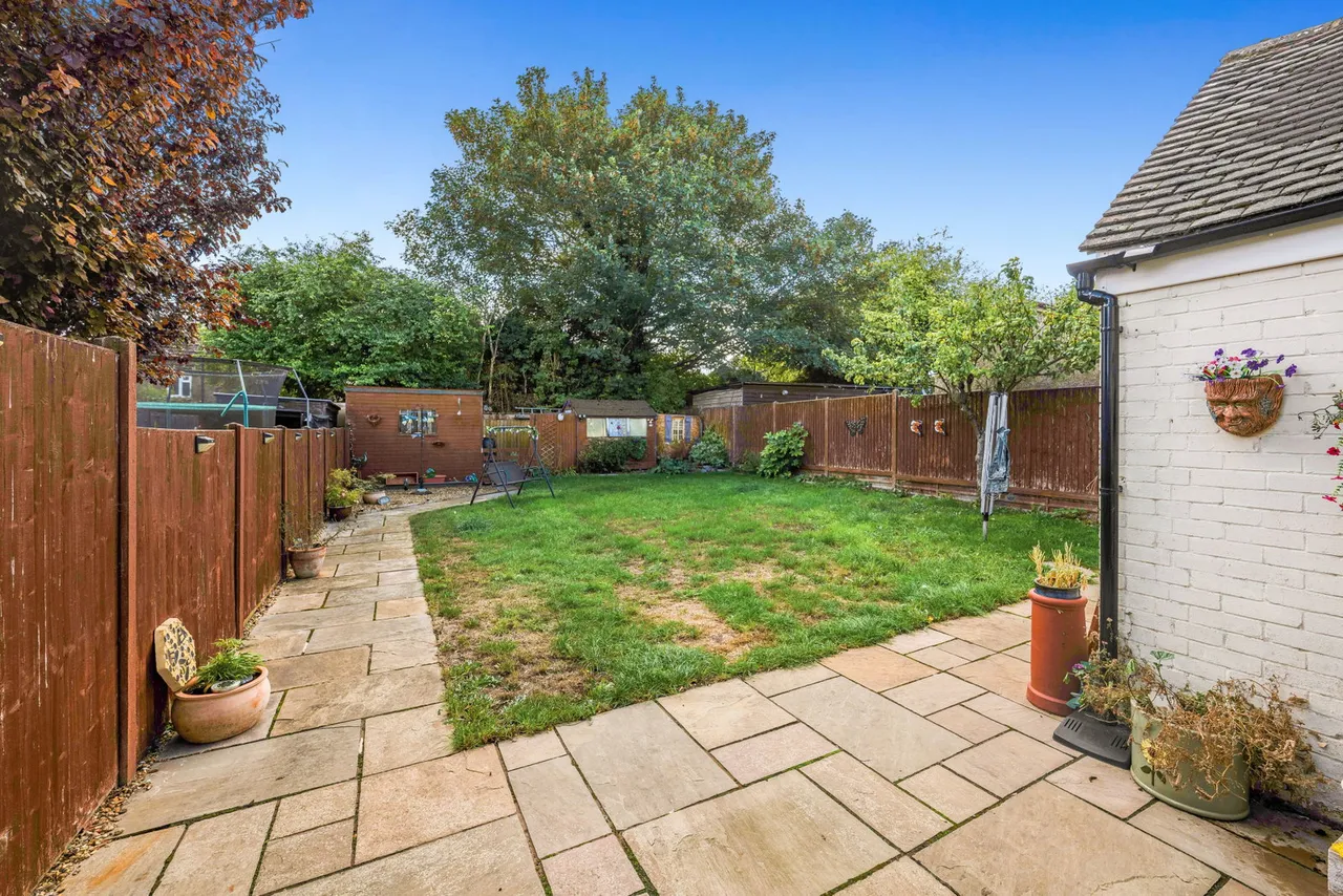Beecroft Way, Dunstable, photo 8