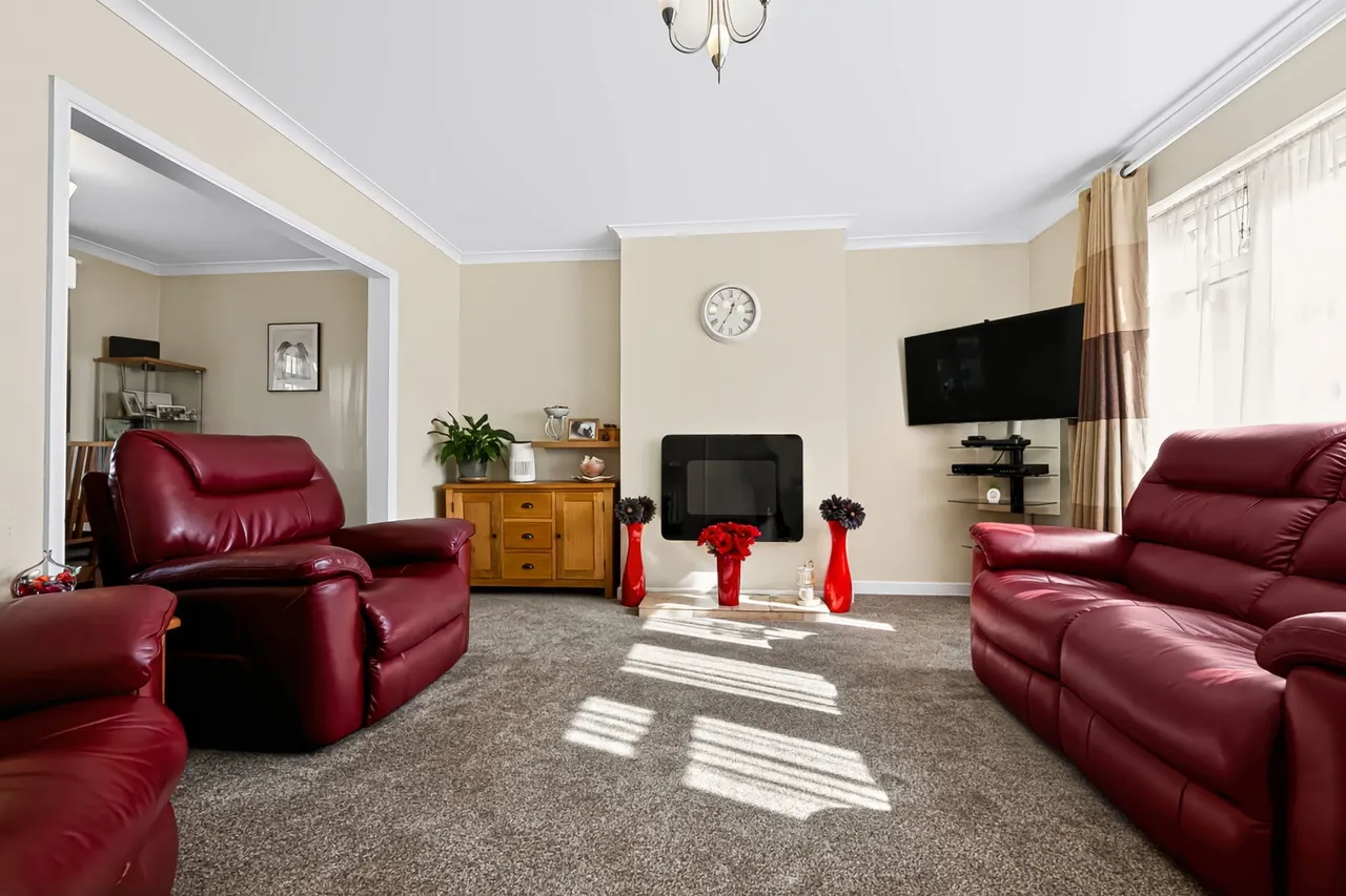 Beecroft Way, Dunstable, photo 25