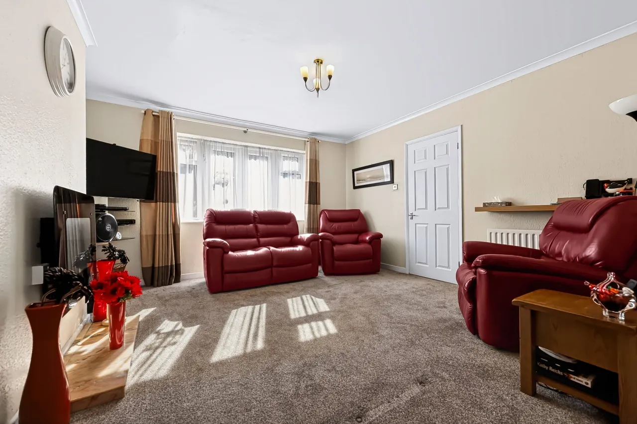 Beecroft Way, Dunstable, photo 26