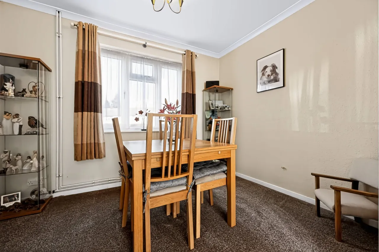 Beecroft Way, Dunstable, photo 4