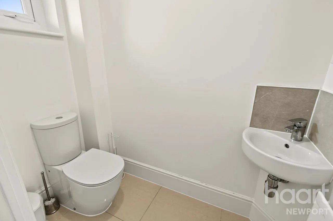 Capel Dewi Hall Road, NP20, photo 5
