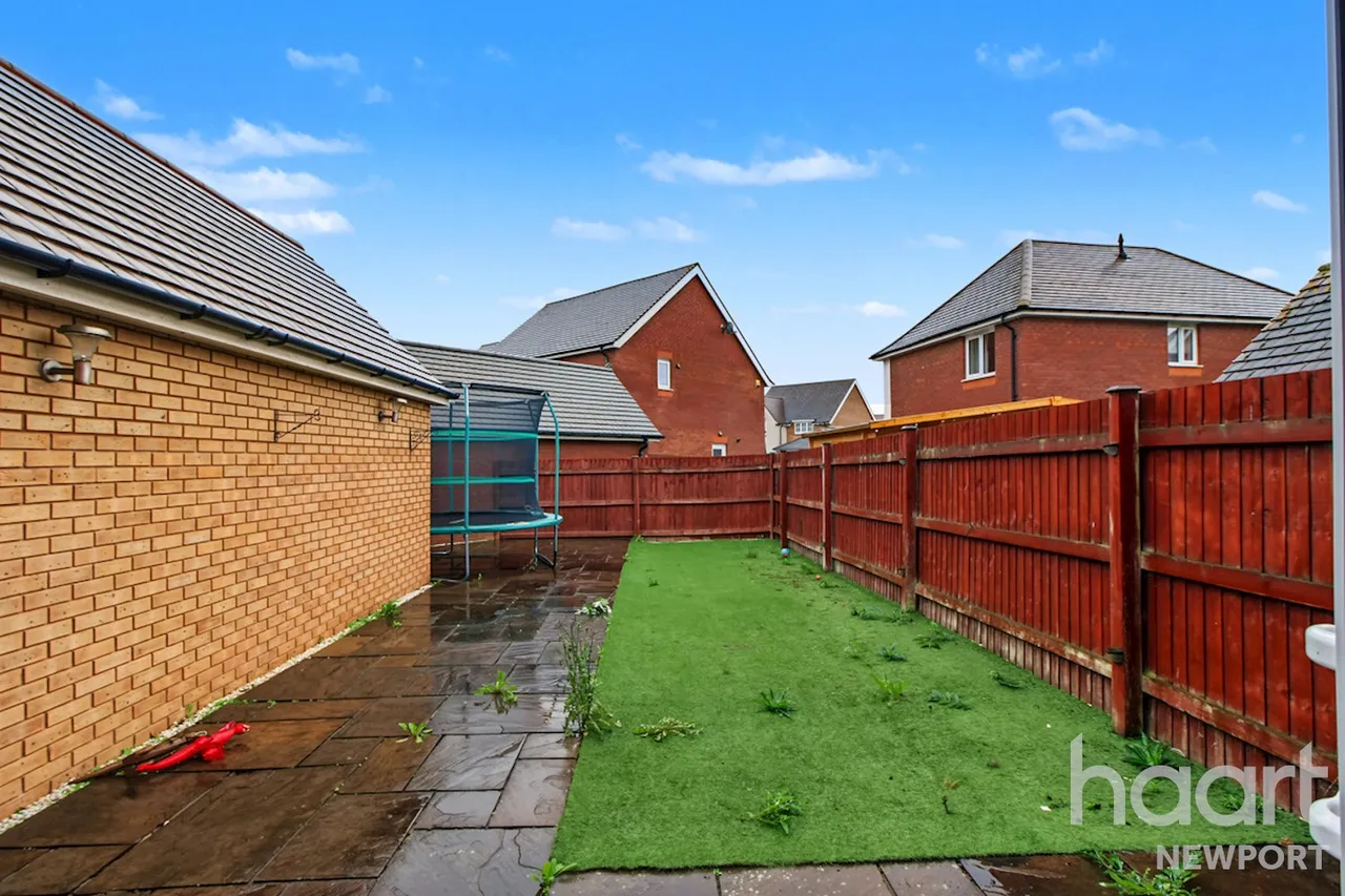 Capel Dewi Hall Road, NP20, photo 11