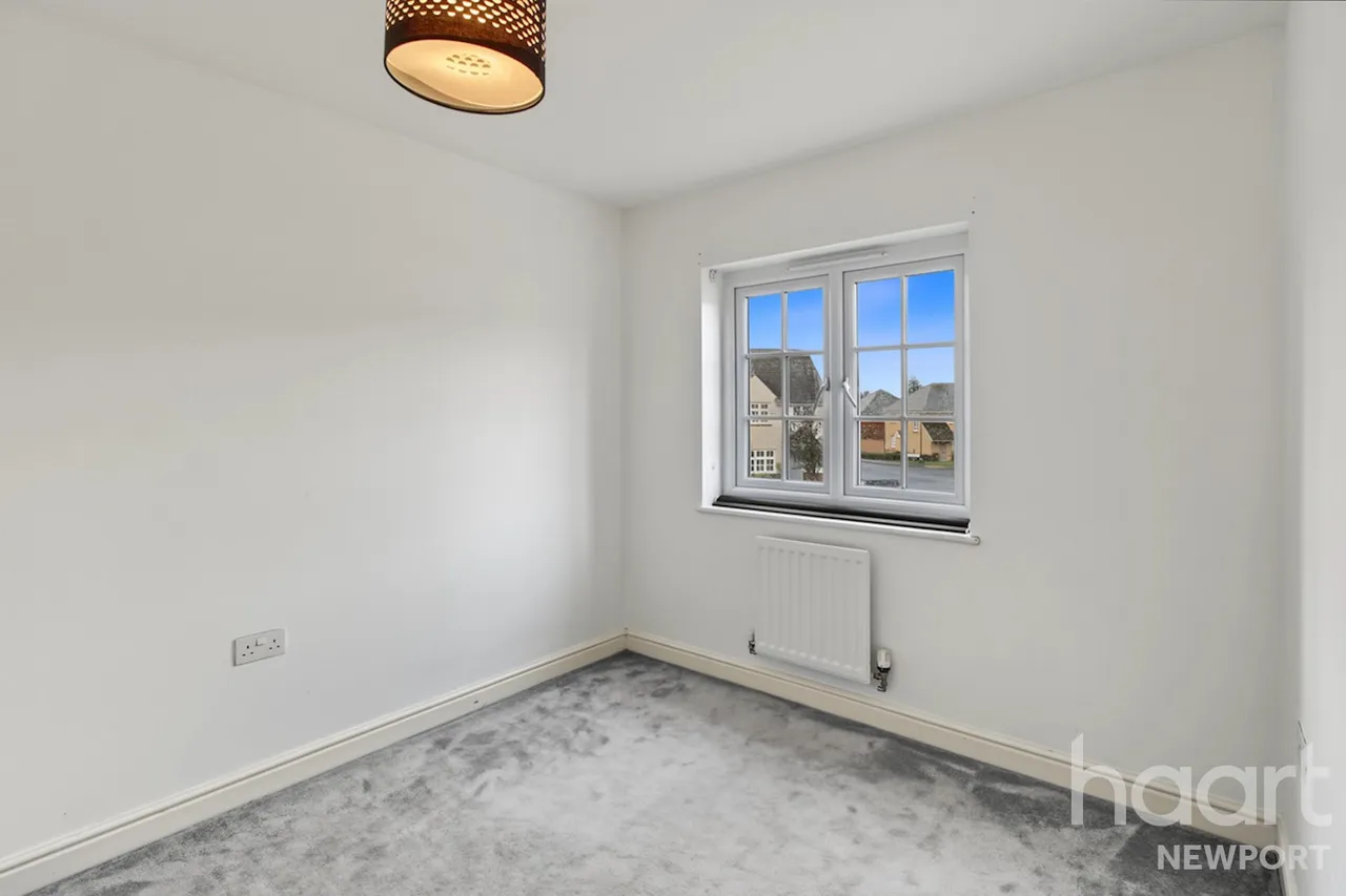 Capel Dewi Hall Road, NP20, photo 17