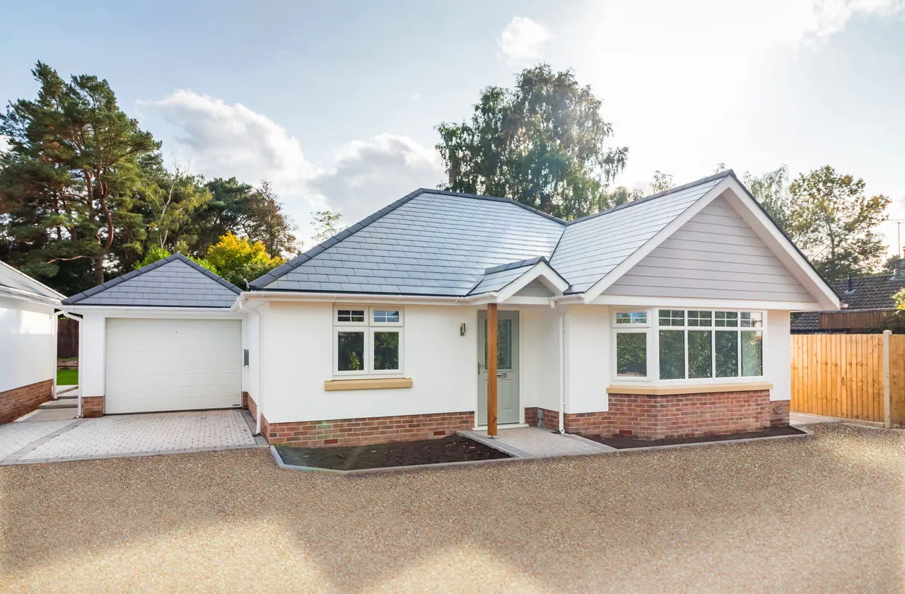 3 bed house for sale — 20A Bushmead Drive, Ashley Heath, Ringwood, BH24 2HU