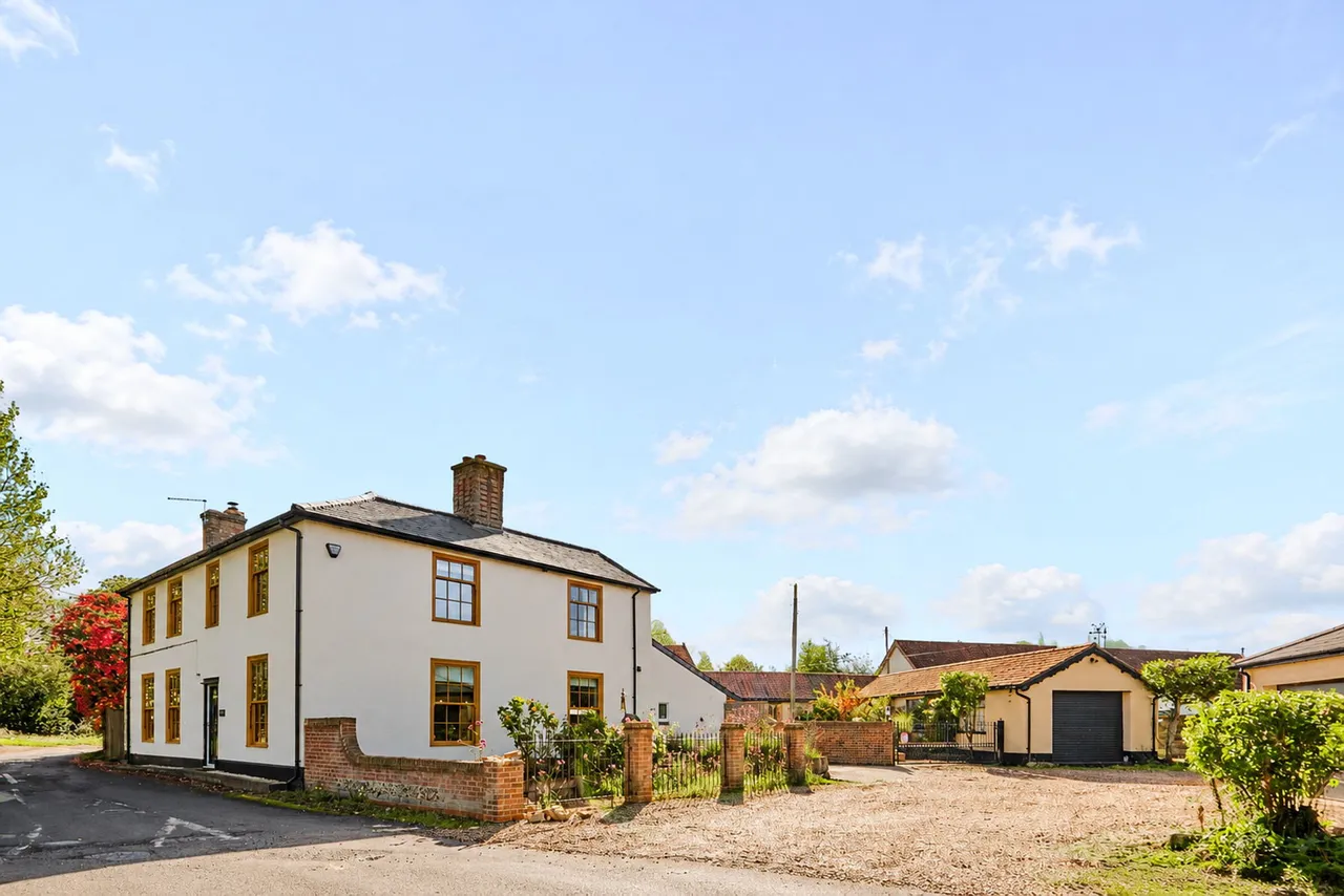 Bunwell Road, Besthorpe, NR17, photo 5