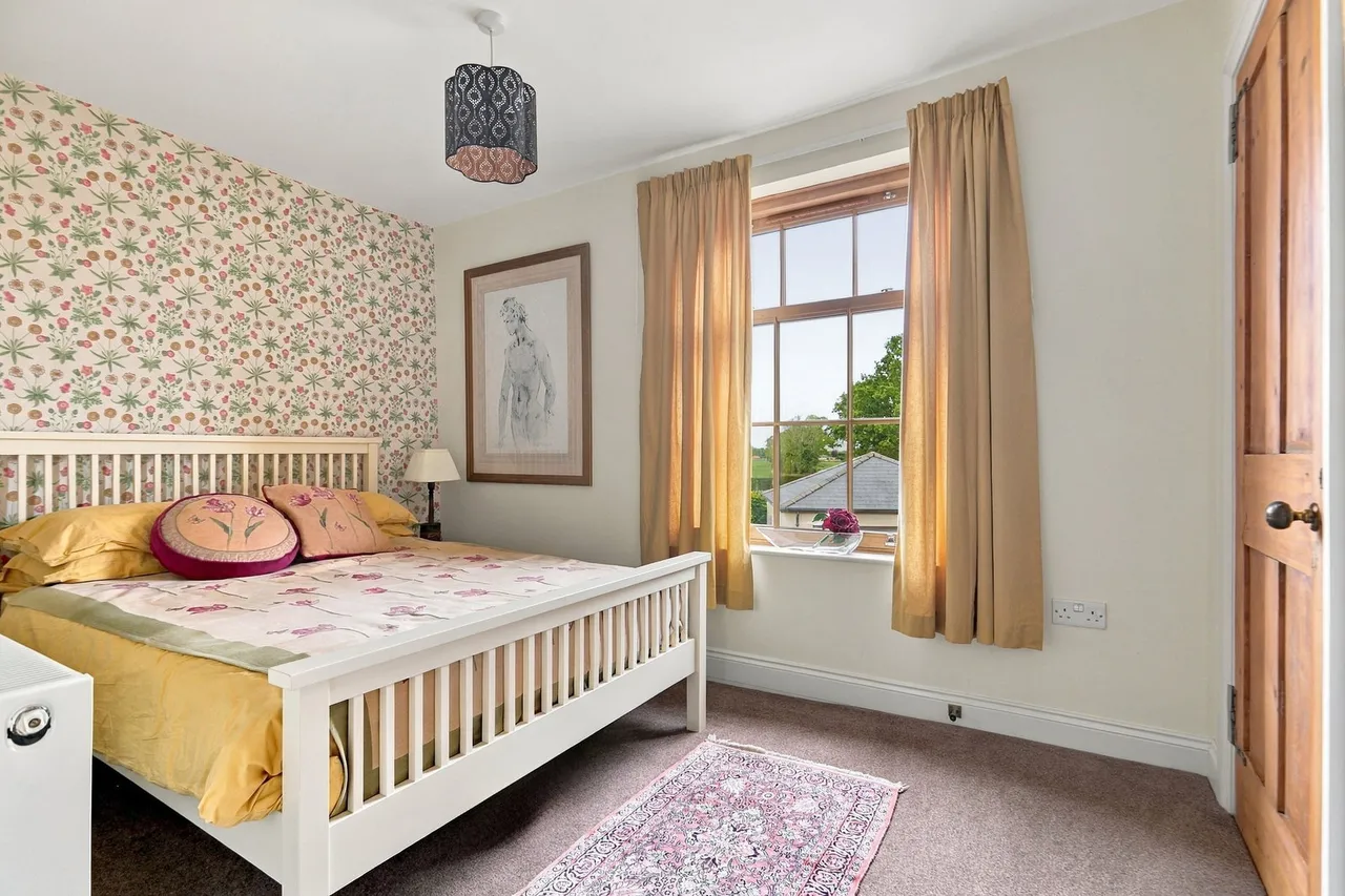 Bunwell Road, Besthorpe, NR17, photo 43