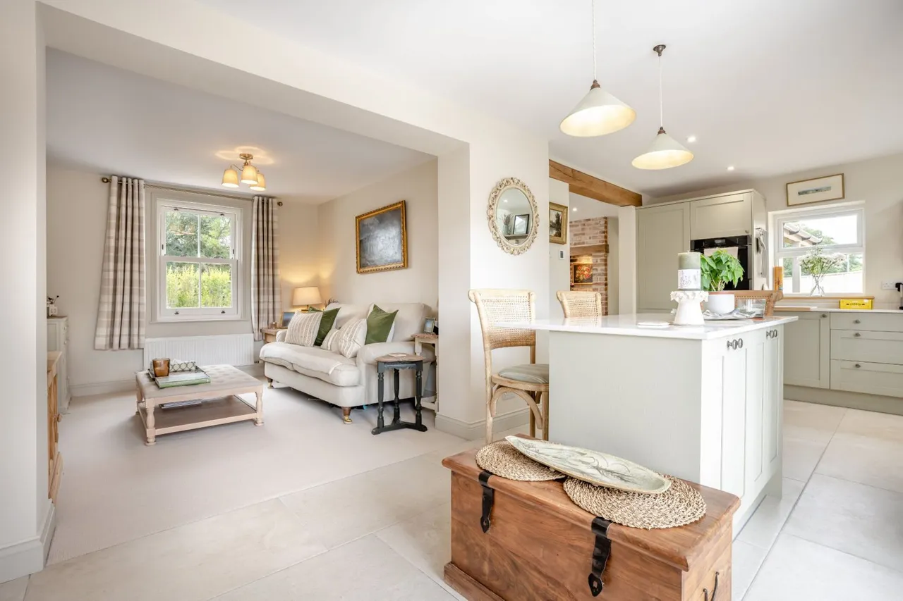 Southampton Road, Cadnam, Southampton, Hampshire, SO40 2NF, photo 4