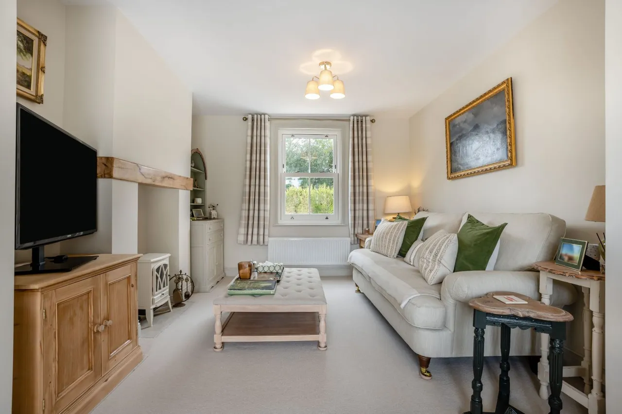 Southampton Road, Cadnam, Southampton, Hampshire, SO40 2NF, photo 5