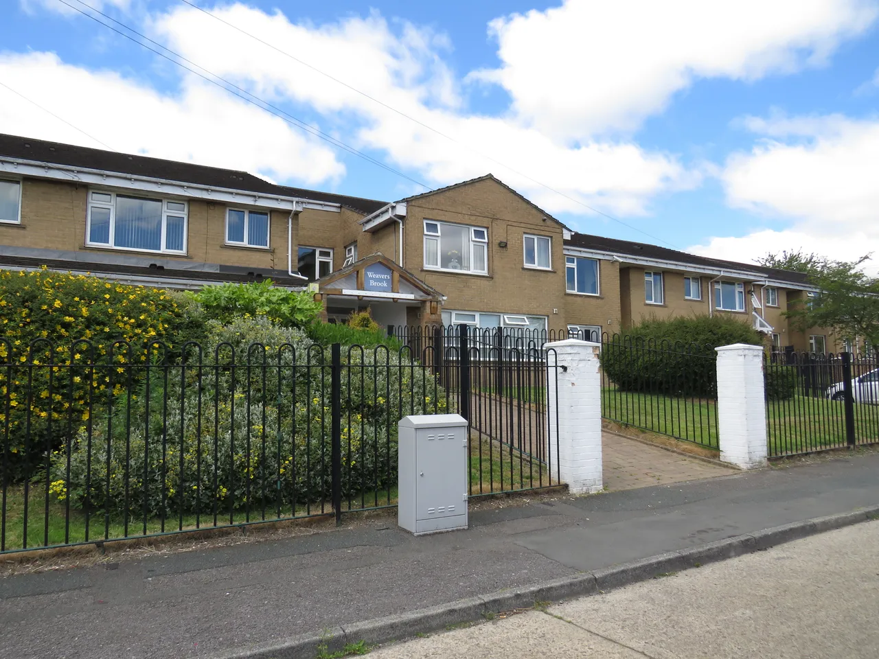flat to rent, Weavers Brook, HX2