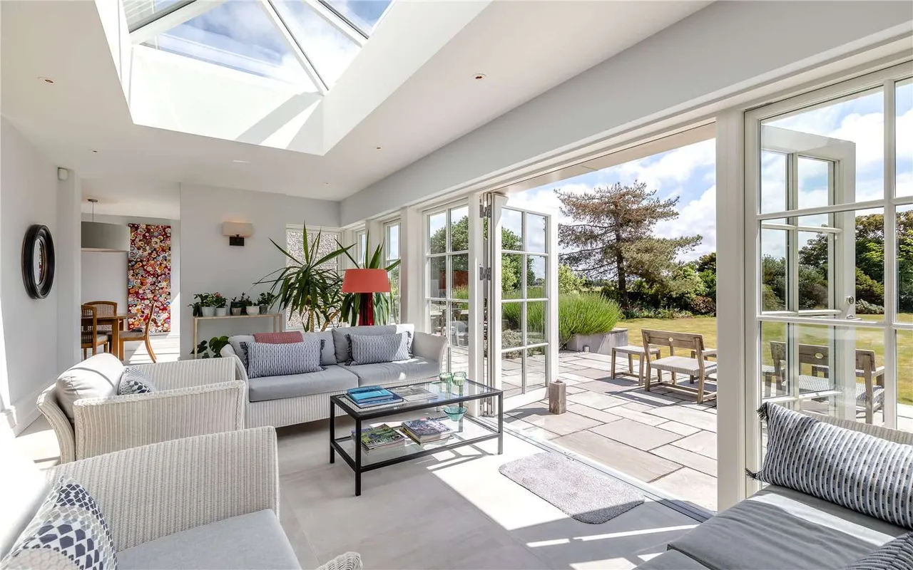 Stanley Road, Hoylake, Wirral, Merseyside, CH47 1HN, photo 3
