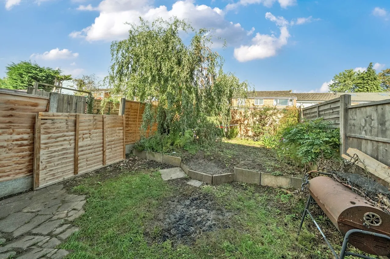 Kew Close, Birmingham, B37, photo 14