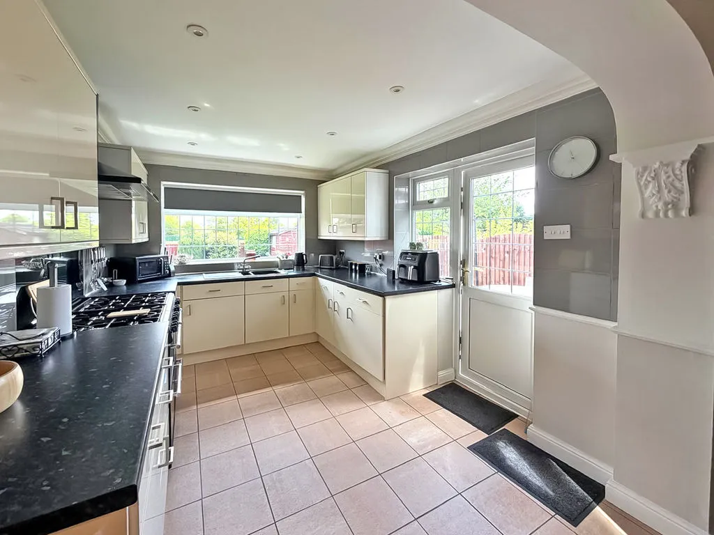 Olde Hall Lane, Great Wyrley, WS6, photo 7