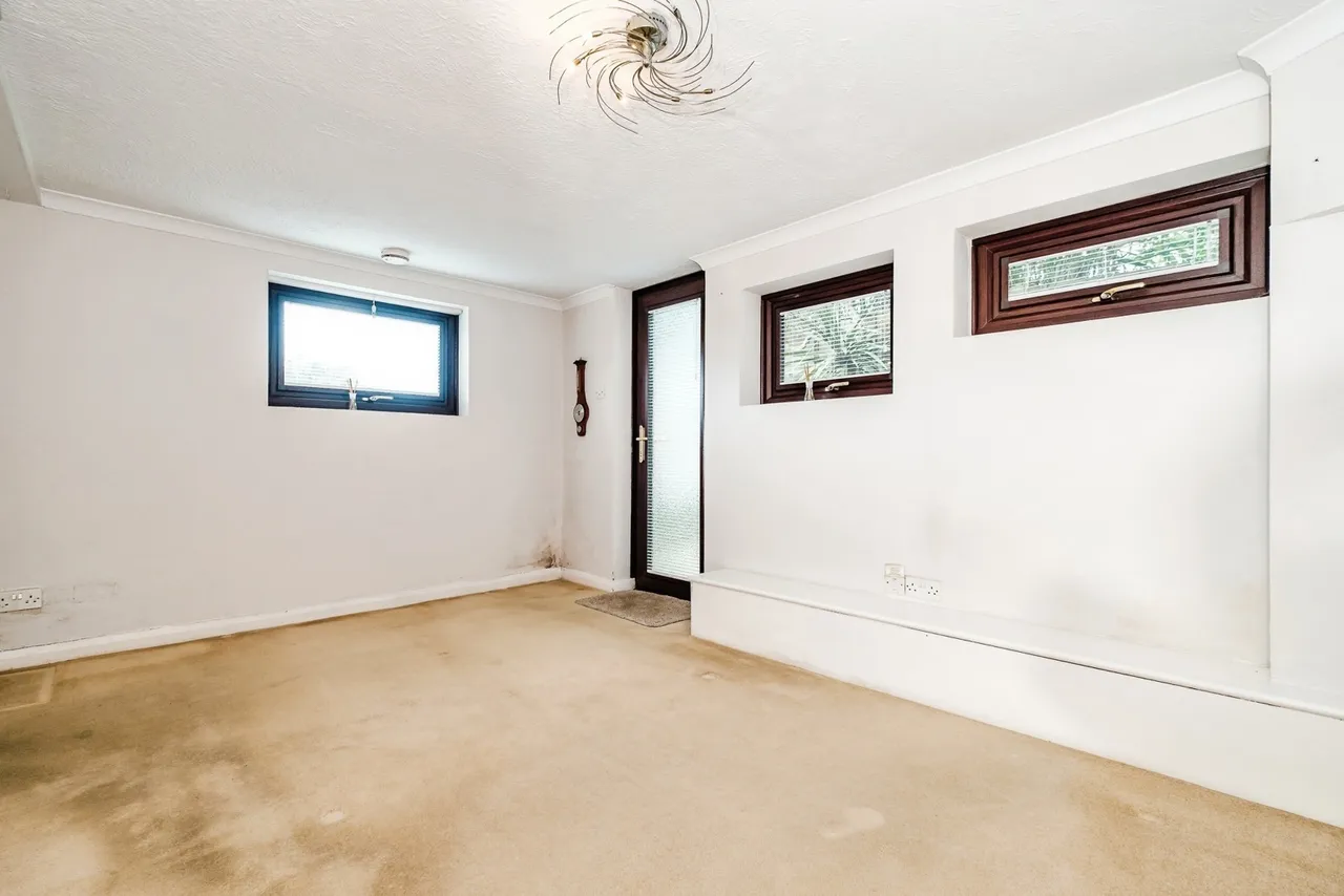 Brighton Road, Lancing, BN15, photo 7