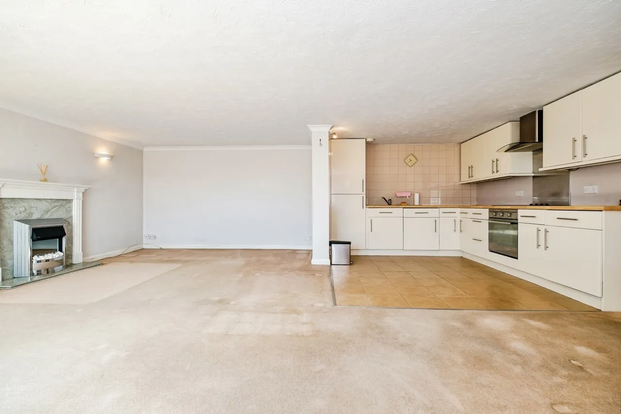 Brighton Road, Lancing, BN15, photo 5