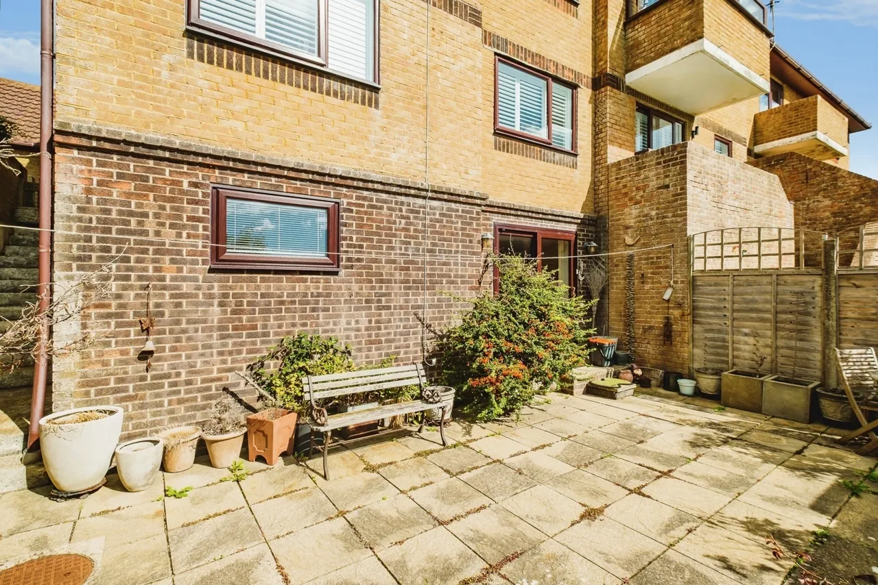 Brighton Road, Lancing, BN15, photo 10