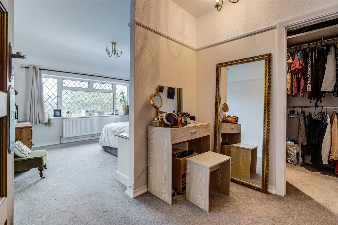 George V Avenue, Worthing, BN11, photo 12