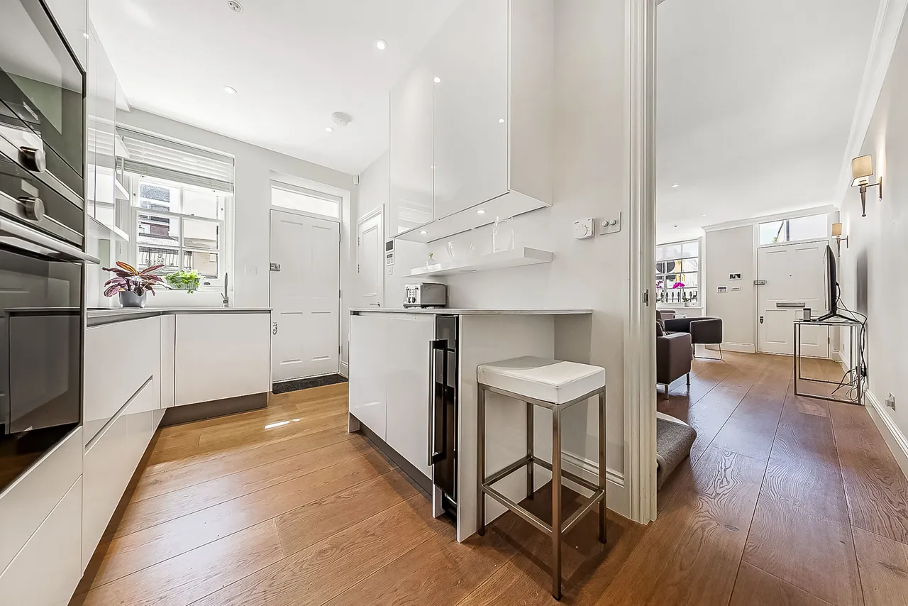 London, SW1W, photo 13