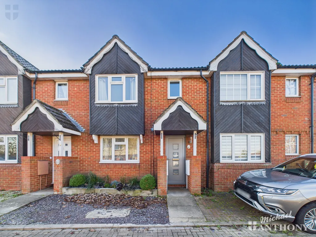 3 bed house for sale, Honour Close, Aylesbury, HP20