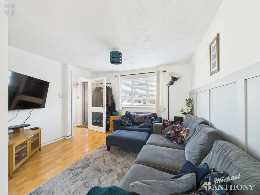 Honour Close, Aylesbury, HP20, photo 2