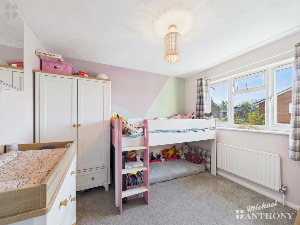 Honour Close, Aylesbury, HP20, photo 9