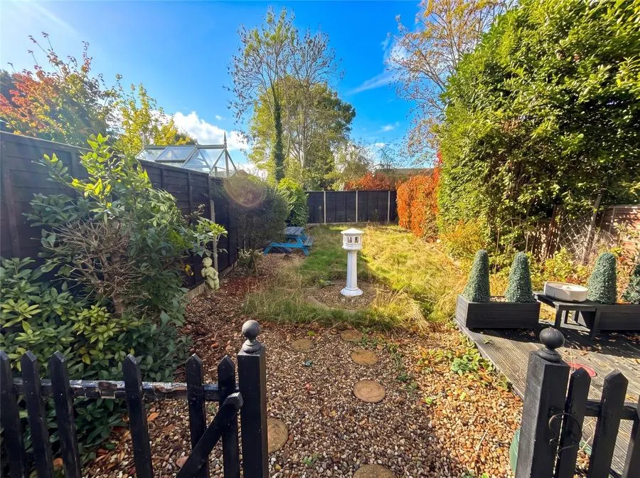 Frimley Road, Camberley, GU15, photo 12