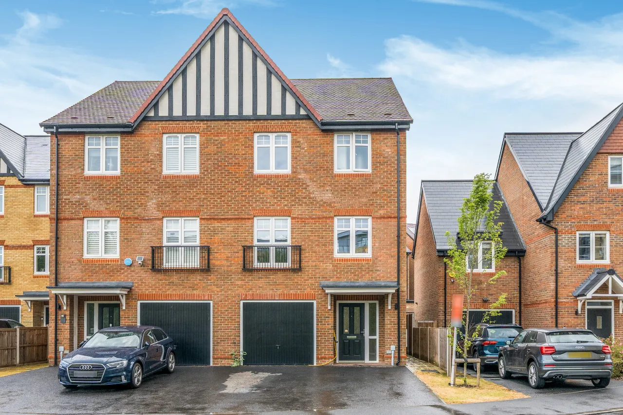 4 bed house for sale, Roman Way, Beckenham, BR3
