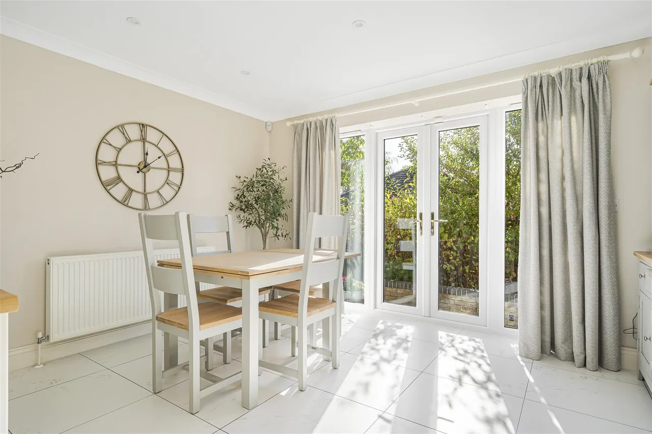 High Street, Linton, CB21, photo 7