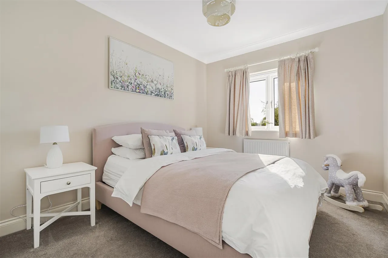 High Street, Linton, CB21, photo 25