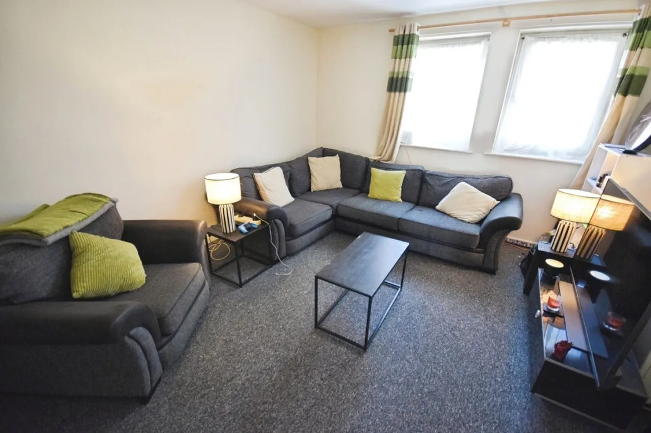 Northcote Place, Newcastle Under Lyme, ST5, photo 3